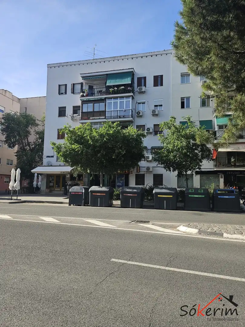 Piso en venta en Tres Olivos - Valverde
