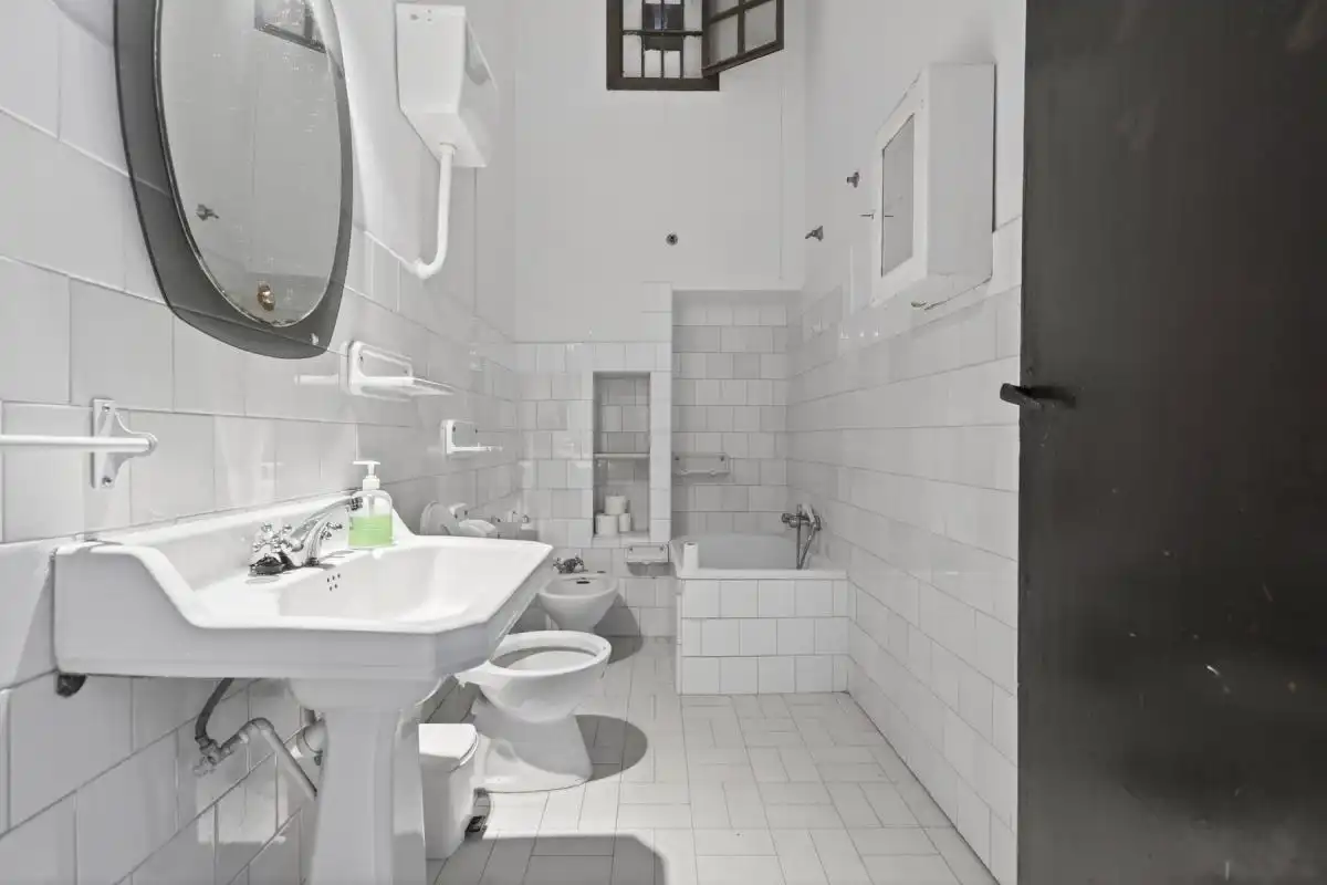 Badezimmer von Country house zum Verkauf in Lora del Río mit Heizung, Privatgarten und Terrasse