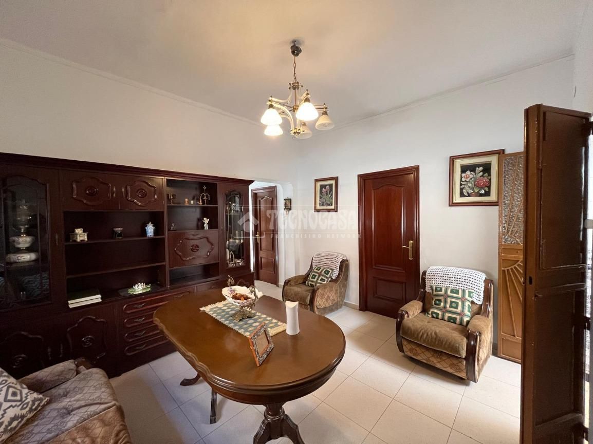 Sala d'estar de Casa o xalet en venda en  Sevilla Capital amb Aire condicionat