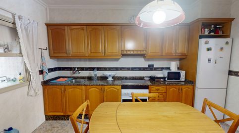 Foto 2 de Piso en venta en Carrer Josep Bernad Amorós, Carrús Oeste, Elche / Elx