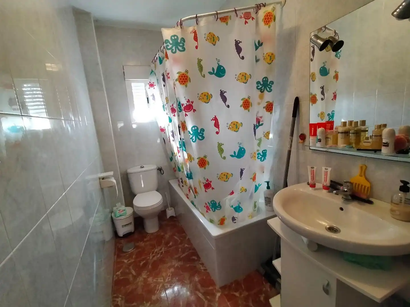 Bathroom of Flat for sale in La Línea de la Concepción