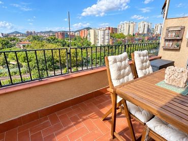 Ático con ascensor en venta en Rambla Just Oliveras 36