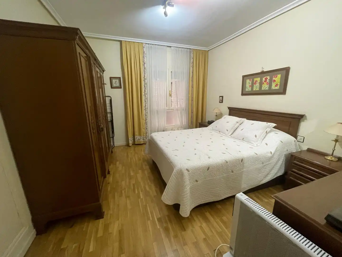 Schlafzimmer von Wohnung zum Verkauf in Calahorra mit Möbliert
