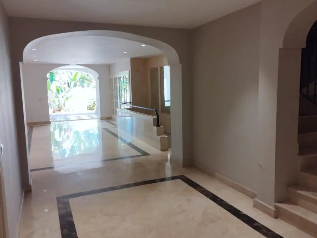 Flat for sale in Marbella  with Air Conditioner, Heating and Private garden
