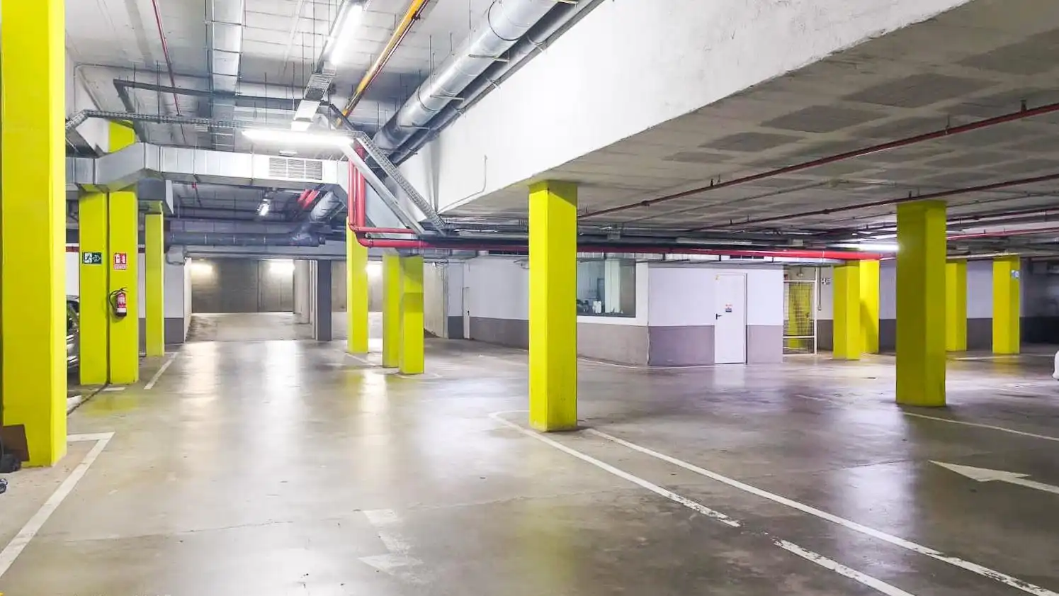 Parking de Piso en venta en Viladecans con Aire acondicionado, Parquet y Trastero