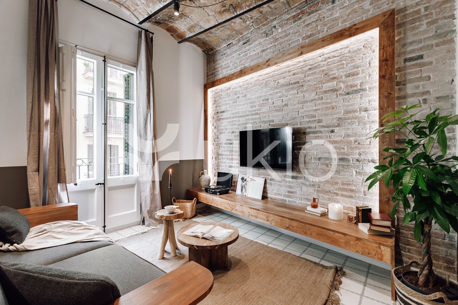 Sala de estar de Apartamento de alquiler en  Barcelona Capital con Aire acondicionado, Calefacción y Amueblado