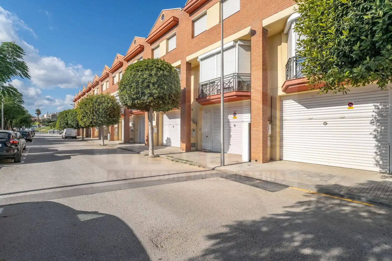 Vista exterior de Casa adosada en venta en Constantí con Aire acondicionado, Calefacción y Jardín privado