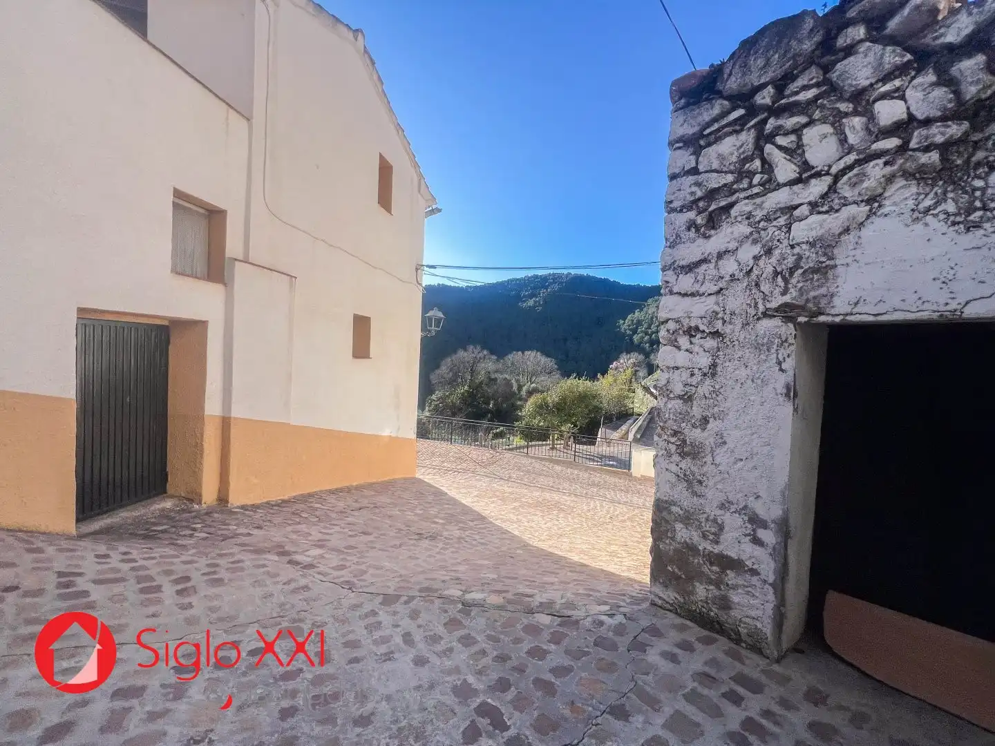 Vista exterior de Casa o xalet en venda en Alcudia de Veo amb Calefacció, Terrassa i Traster