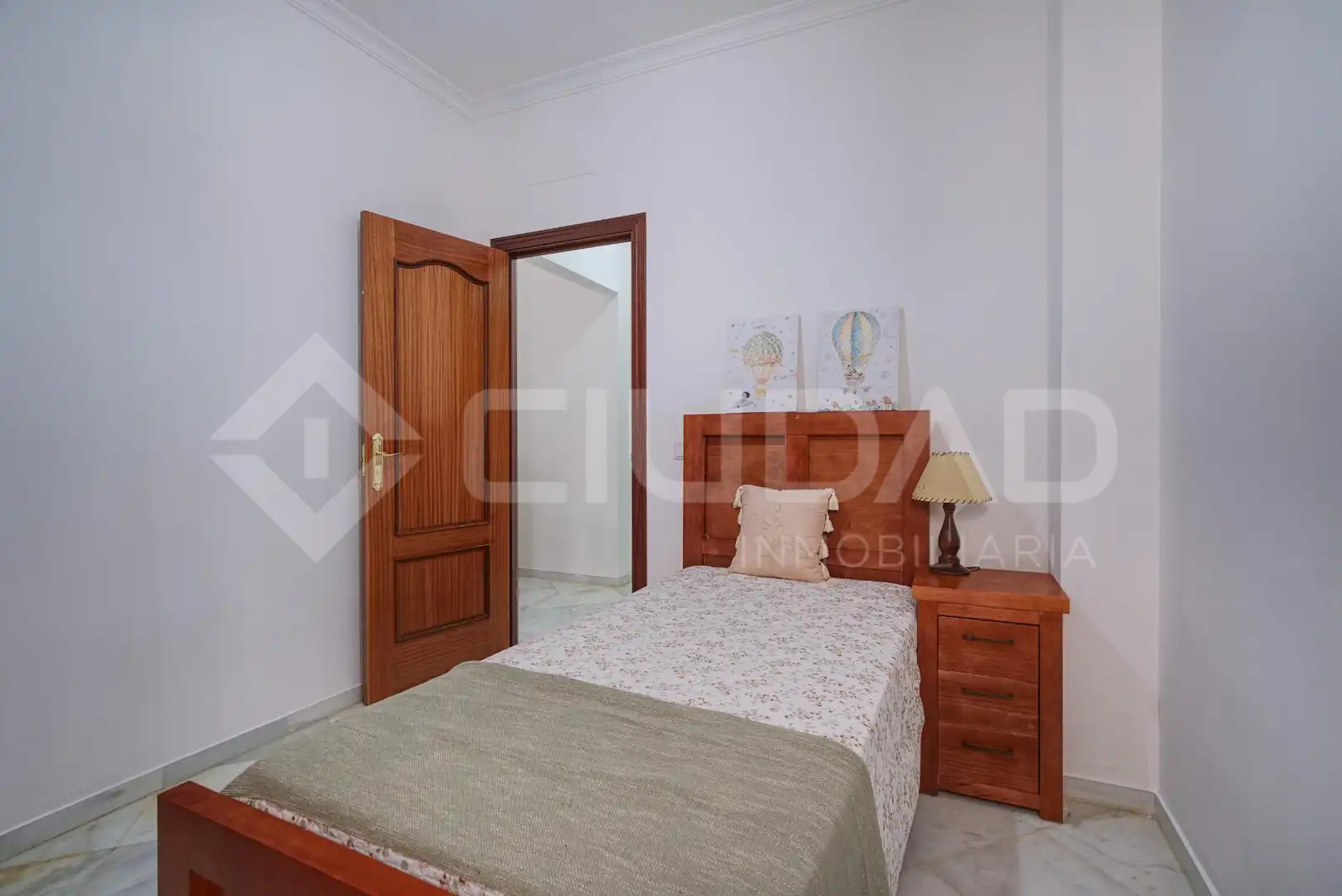 Habitación de Planta baja en venta en Marchena