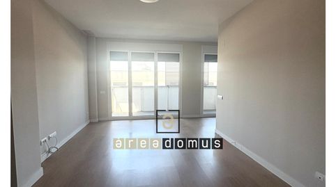 Foto 2 de Piso en venta en Dels Països Catalans, Roses - Castellbell, Sant Feliu de Llobregat