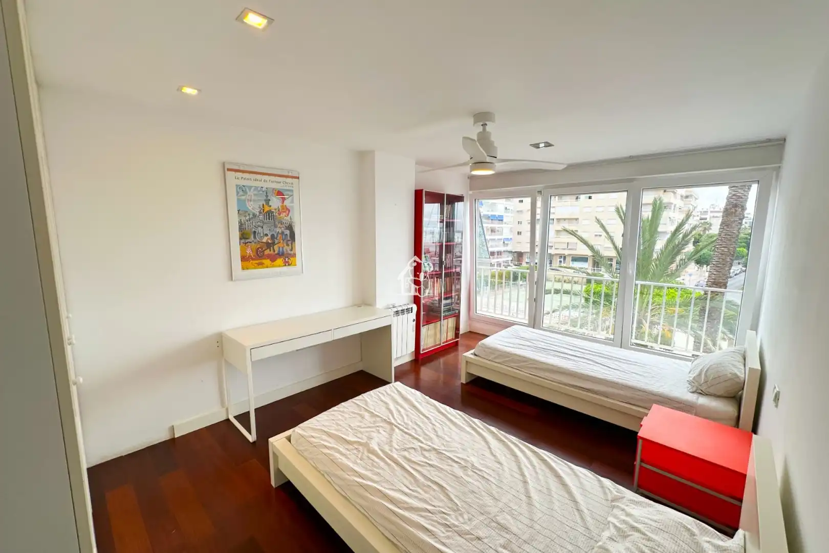 Habitación de Piso de alquiler en Torrevieja con Parquet, Terraza y Piscina