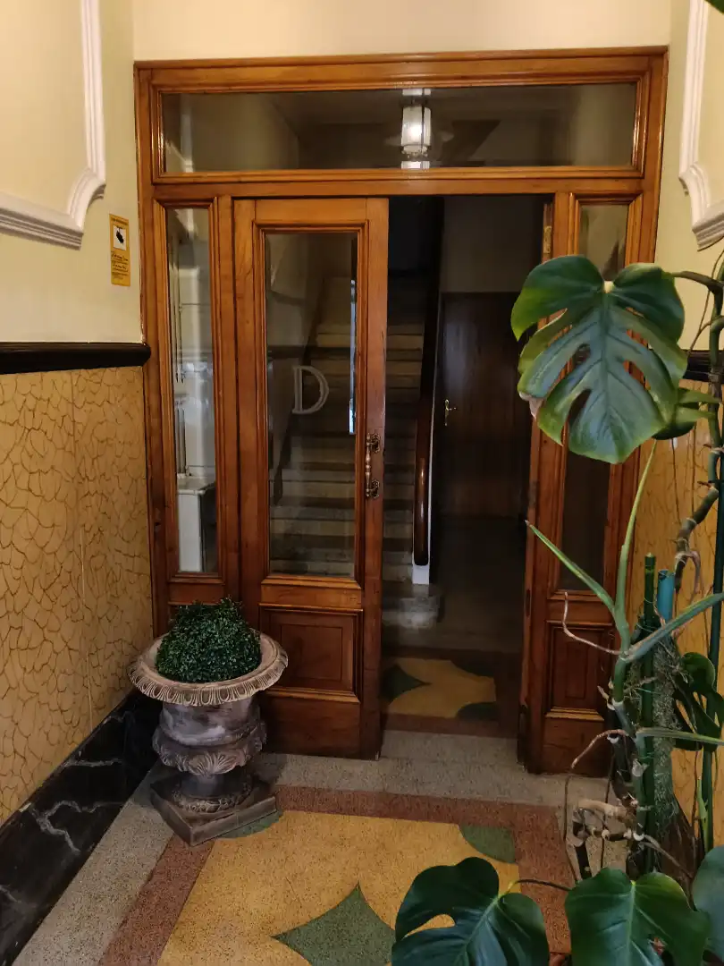 Flat for sale in Curtis