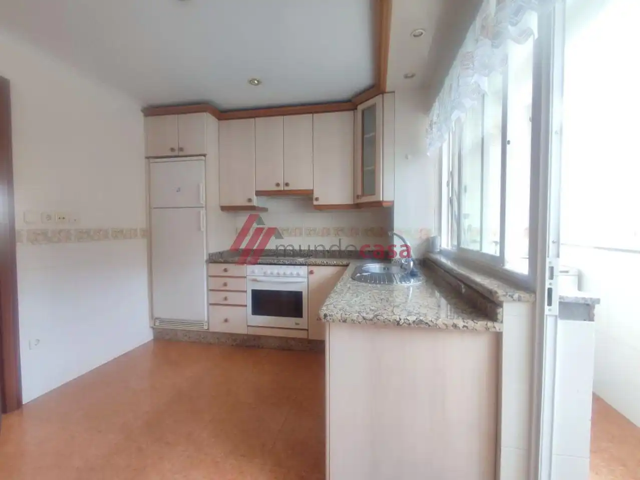 Küche von Wohnung zur Miete in Ferrol mit Heizung, Parkett und Terrasse