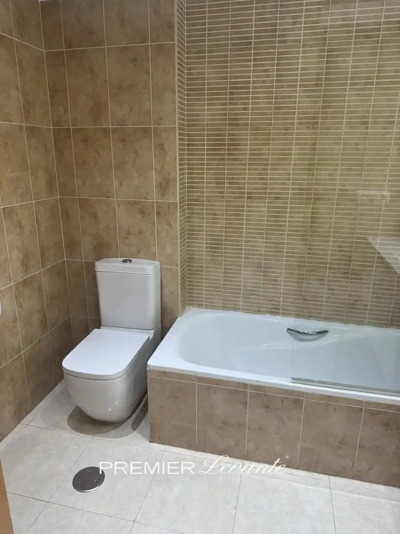 Baño de Piso en venta en Altea con Aire acondicionado, Calefacción y Terraza