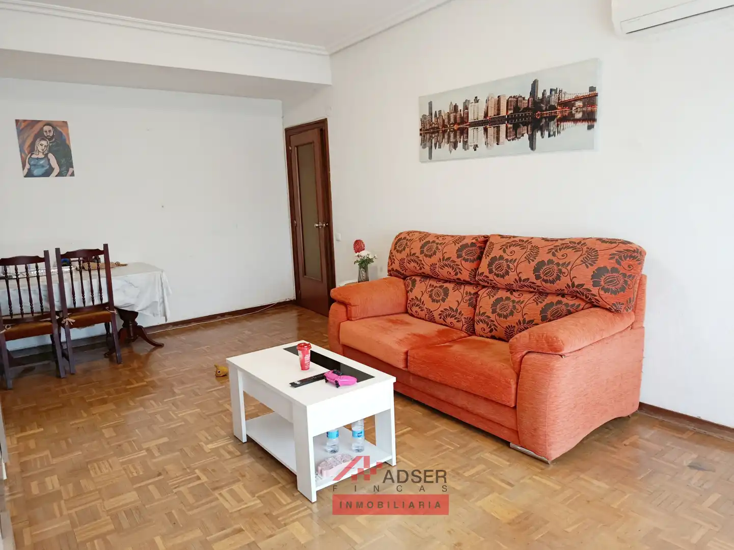 Sala d'estar de Pis en venda en Oyón-Oion amb Aire condicionat, Calefacció i Terrassa