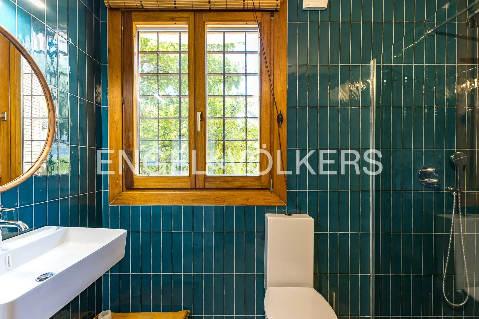 Baño de Finca rústica en venta en Vilanova i la Geltrú con Calefacción, Jardín privado y Terraza