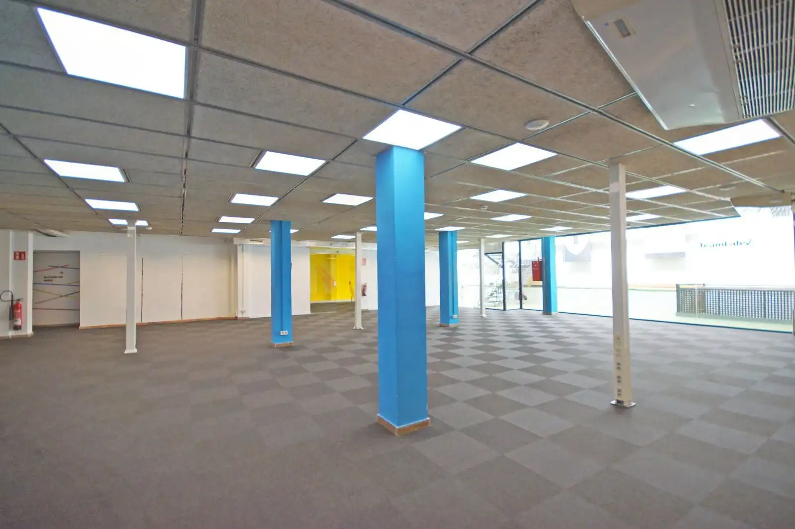 Business premises for sale in Calle Pallars 73, imagen 7