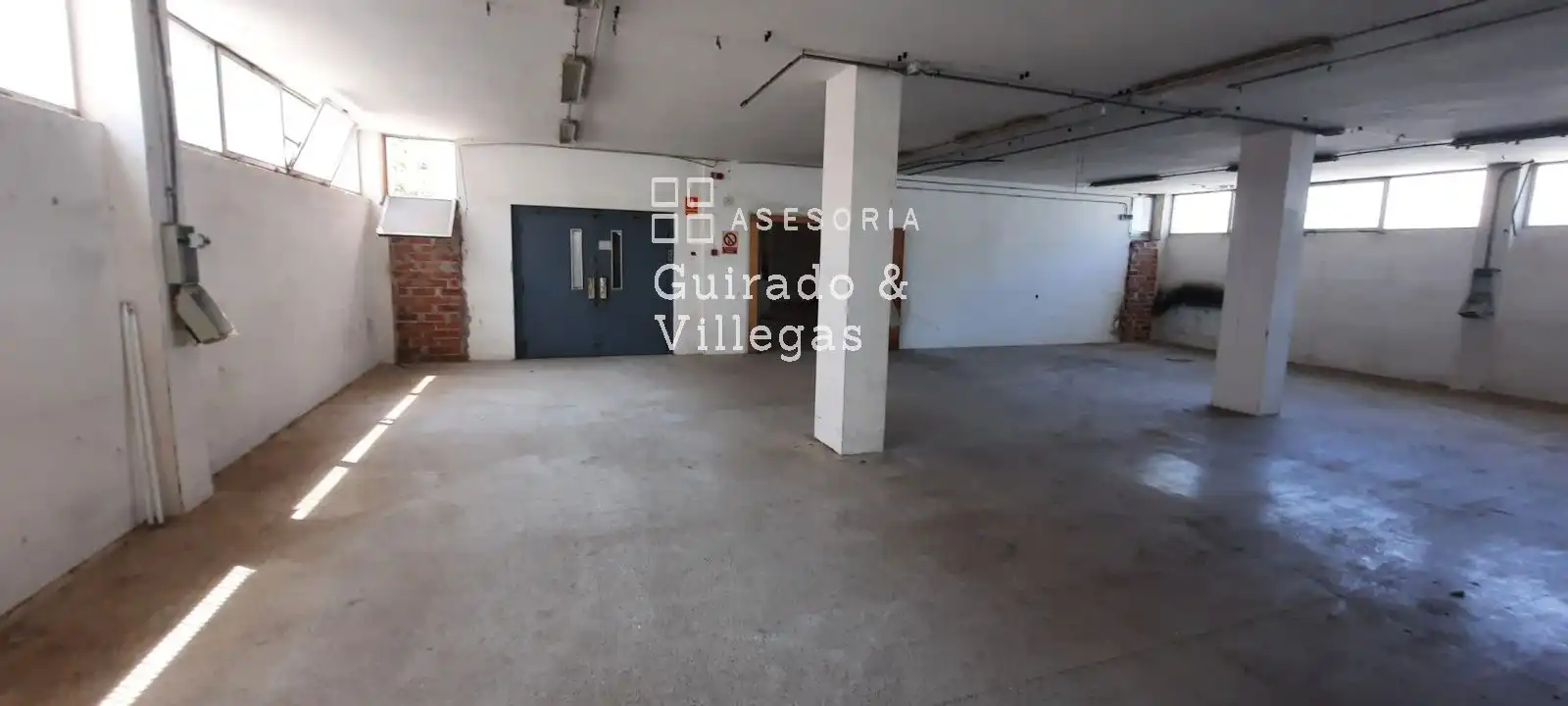 Nau industrial en venda en Granollers