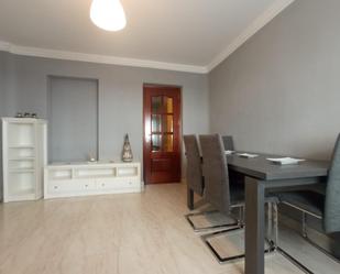 Dining room of Flat to rent in  Granada Capital  with Heating