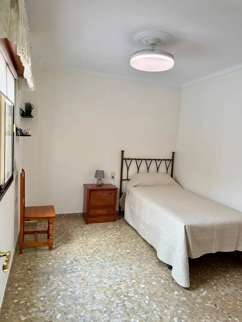 Bedroom of Flat for rent in Antequera  with Furnished
