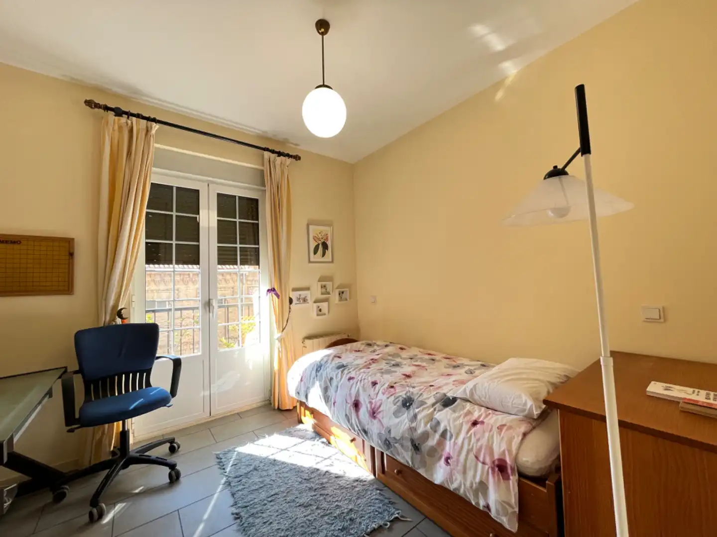 Schlafzimmer von Wohnung zum Verkauf in Madrid mit Terrasse, Möbliert und Ofen