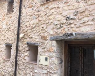 Vista exterior de Apartament en venda en La Vall d'Alcalà amb Aire condicionat i Moblat