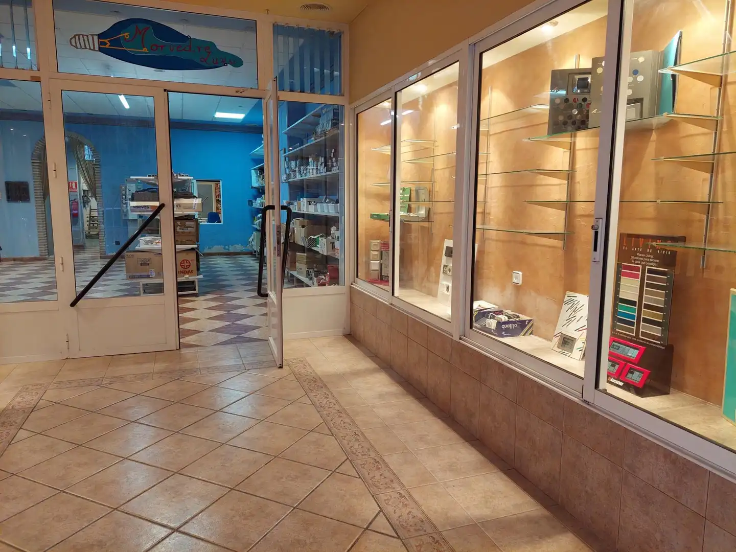 Local en venda en Sagunto / Sagunt