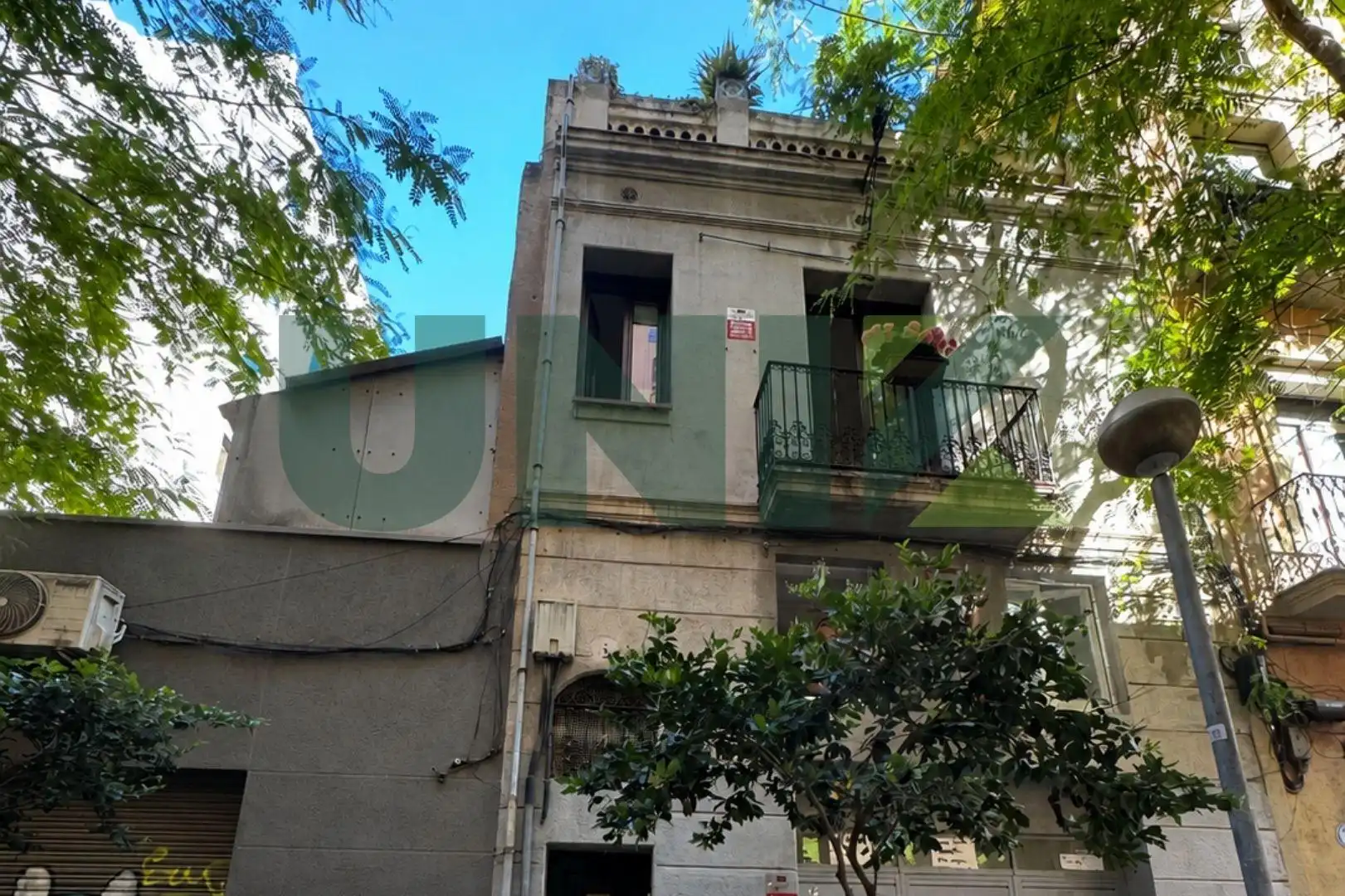 Vista exterior de Àtic en venda en Barcelona