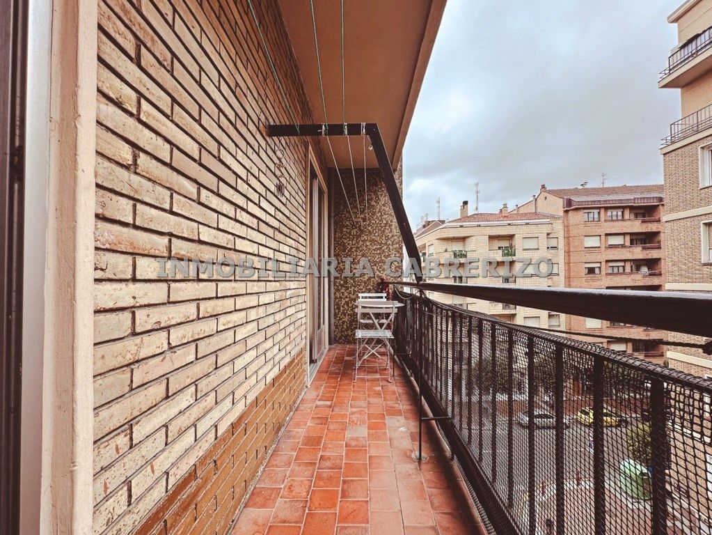 Balcony of Apartment for sale in  Logroño  with Heating, Parquet flooring and Terrace