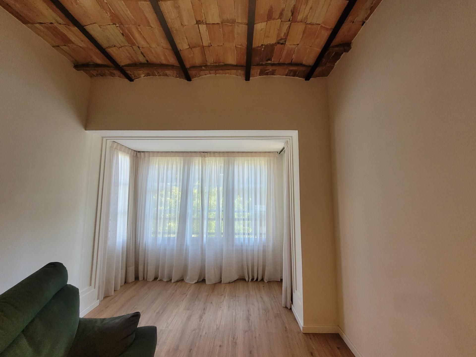 Dormitori de Pis de lloguer en  Zaragoza Capital amb Aire condicionat, Calefacció i Parquet
