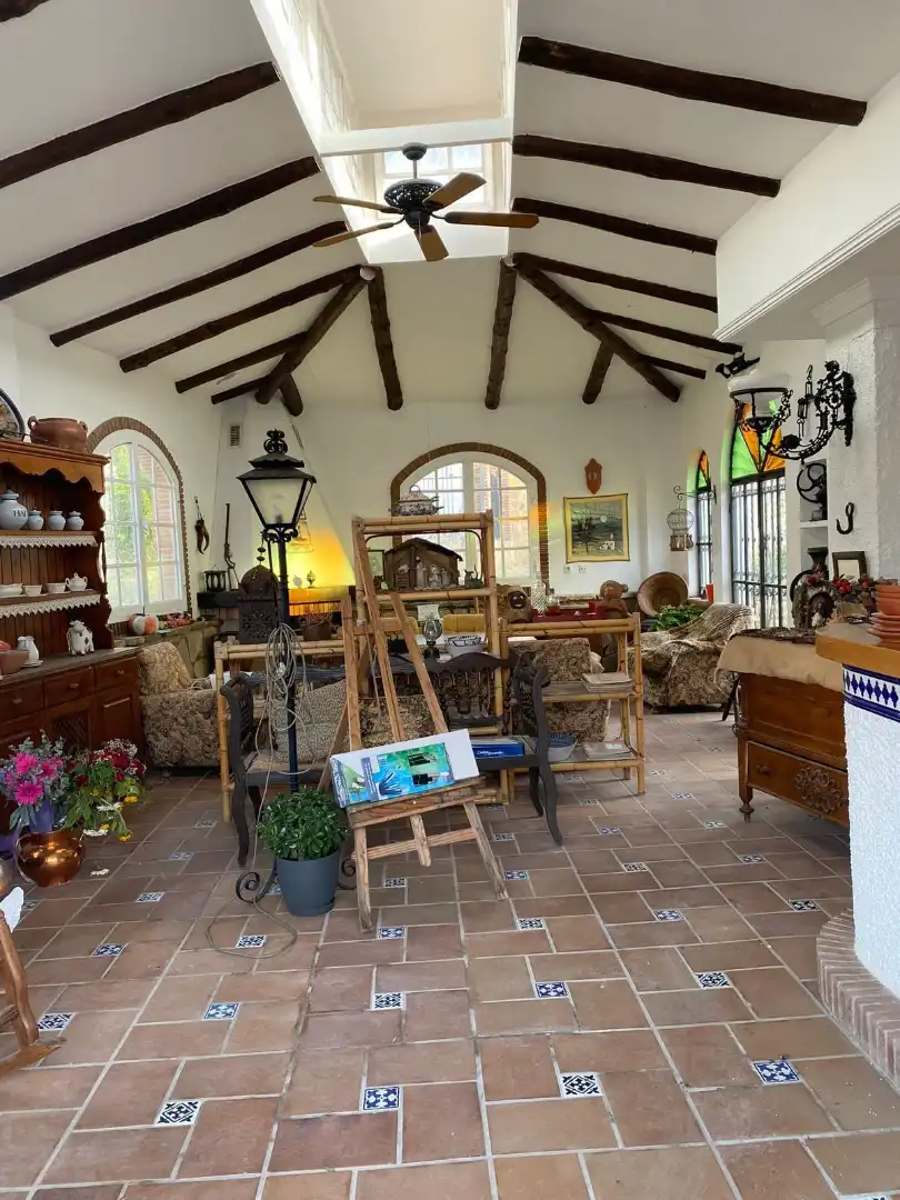 Sala d'estar de Casa o xalet en venda en Arriate amb Aire condicionat, Calefacció i Jardí privat