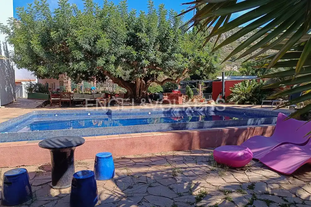 Piscina de Casa o xalet en venda en Castellón de la Plana / Castelló de la Plana amb Aire condicionat, Calefacció i Jardí privat