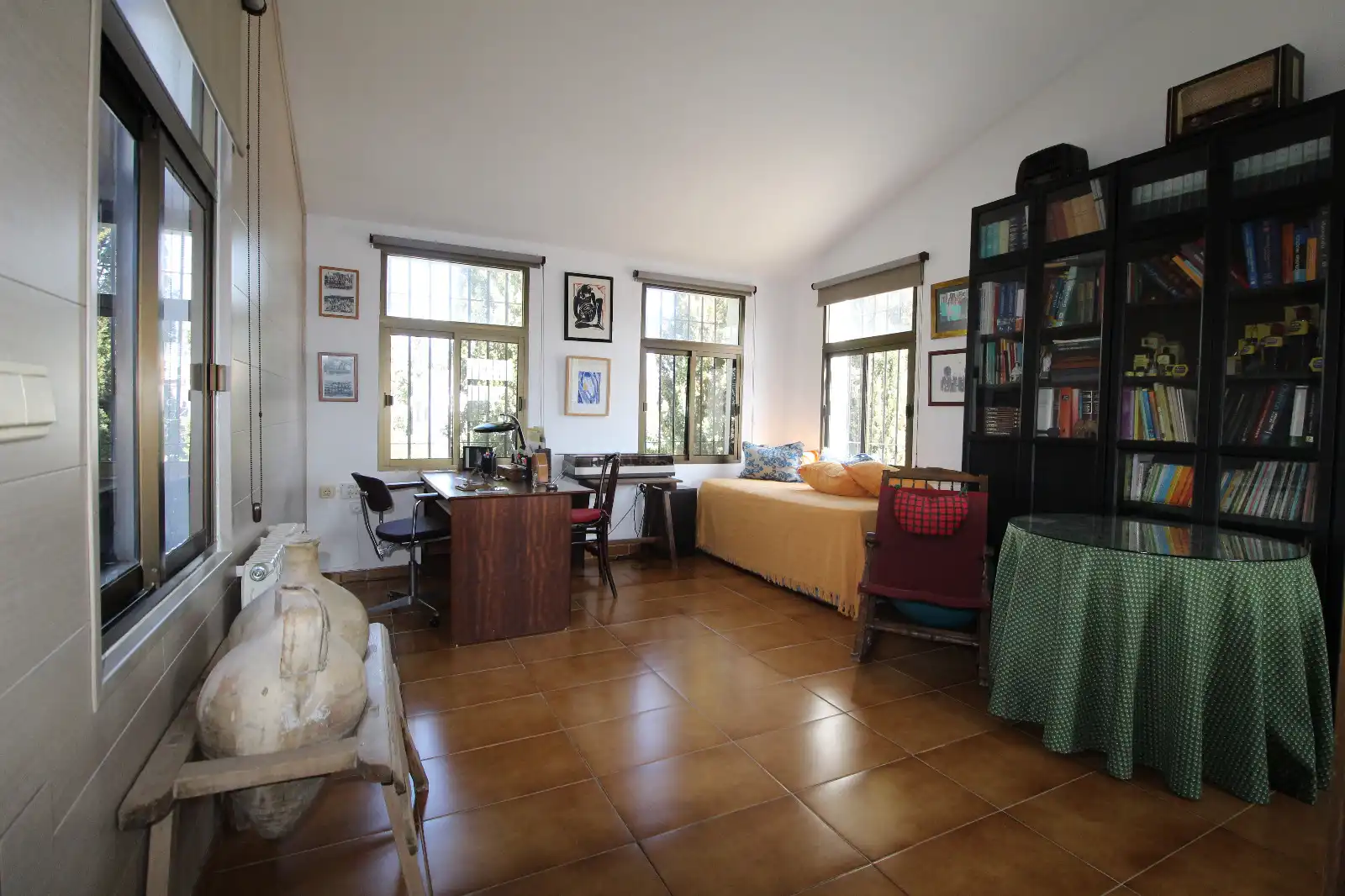 Living room of Houses for sale in Úbeda  with Heating, Private garden and Swimming Pool