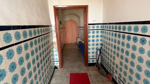 CASA EN EL CASCO ANTIGUO DE FUENTES DE ANDALUCÍA, CON 212 METROS CUADRADOS CON GRANDES POSIBILIDADES.Casa para reformar. Si necesi