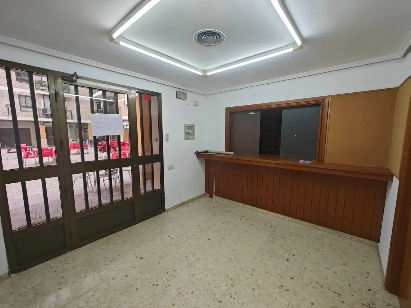 Local commercial à louer à LAYANA, imagen 5