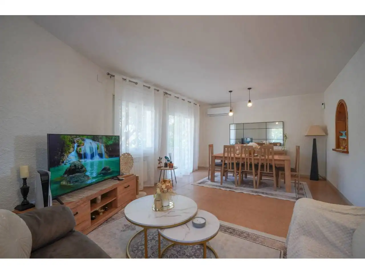 Sala d'estar de Casa o xalet en venda en Vidreres amb Aire condicionat, Calefacció i Jardí privat