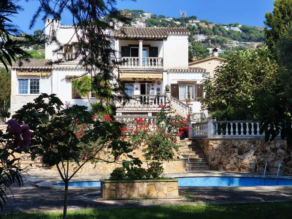 Exterior view of House or chalet for sale in Lloret de Mar  with Heating, Private garden and Terrace