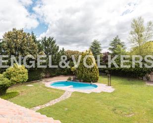 Piscina de Casa o xalet de lloguer en Ciudalcampo amb Aire condicionat, Terrassa i Piscina