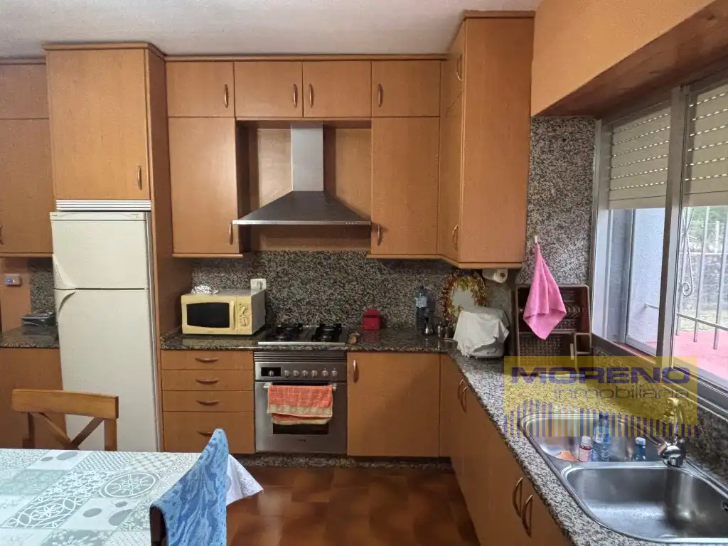 Cocina de Finca rústica en venta en Becerreá