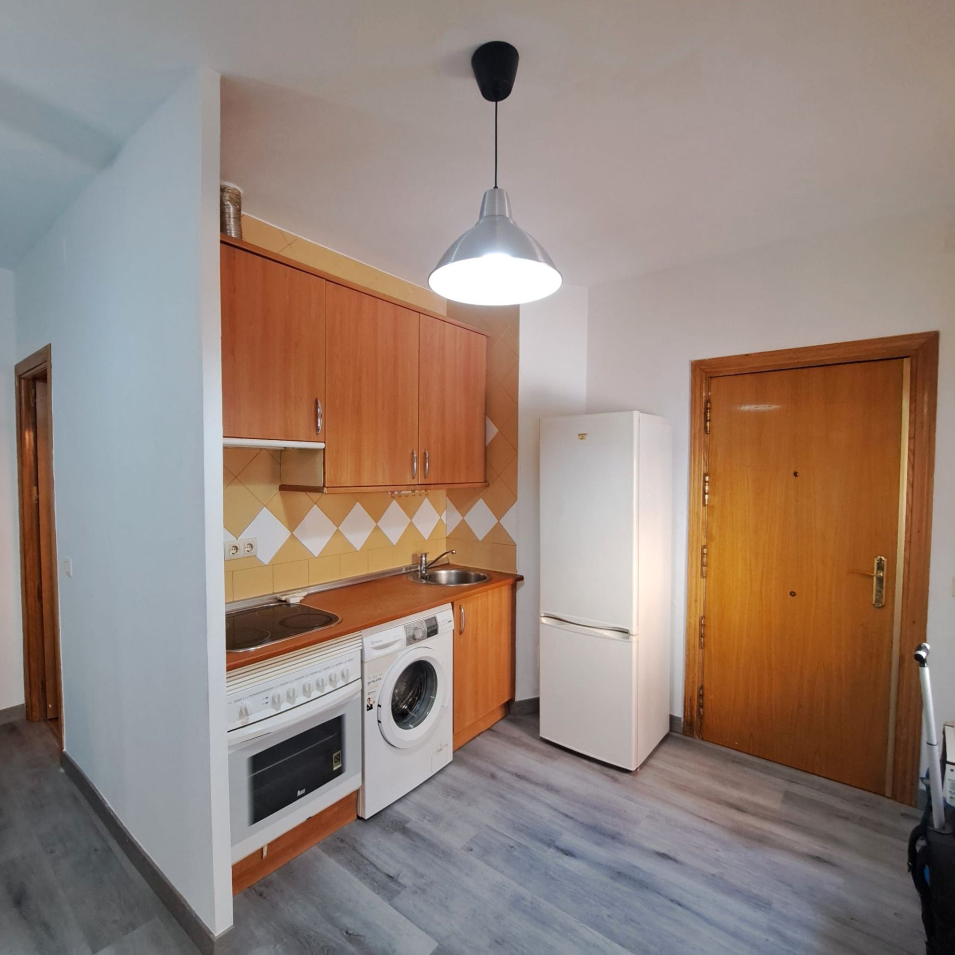 Kitchen of Apartment for sale in  Madrid Capital  with Heating and Washing machine