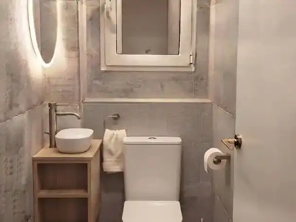 Bathroom of Flat for sale in  Madrid Capital