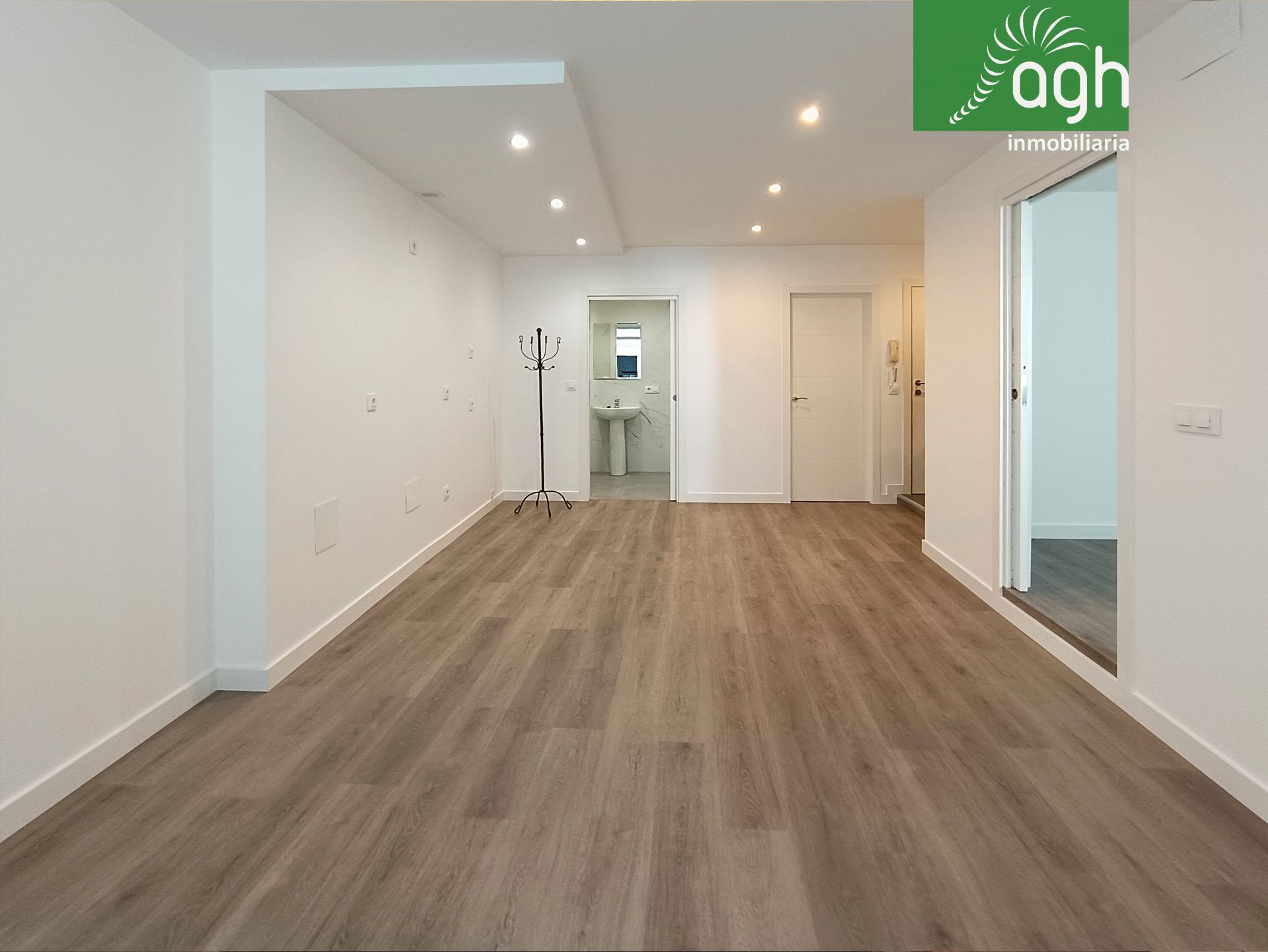 Office to rent in A Coruña Capital 