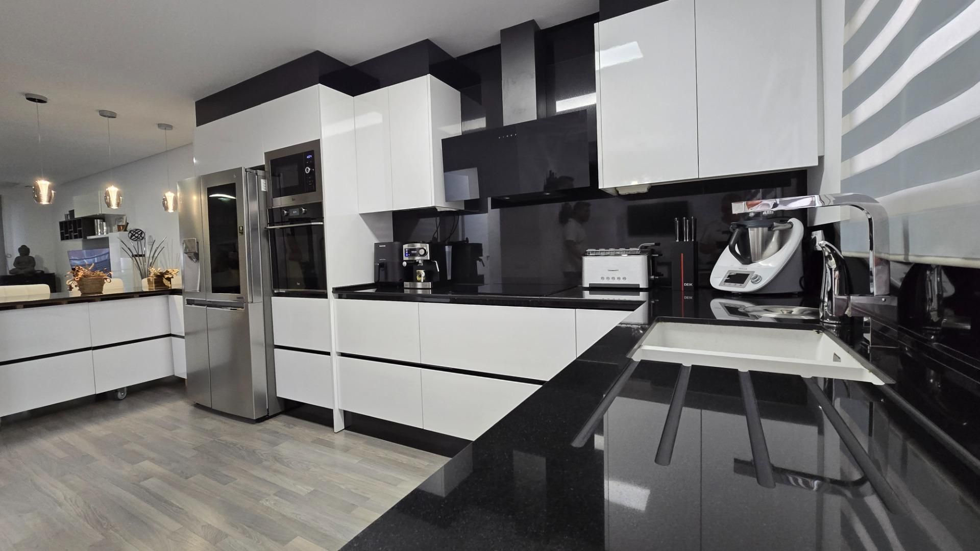 Kitchen of House or chalet for sale in Aspe  with Terrace, Storage room and Balcony