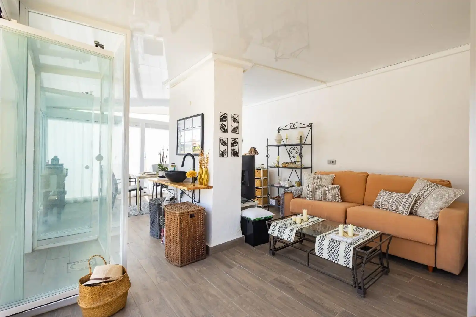 Living room of Attic for sale in Marbella  with Community pool