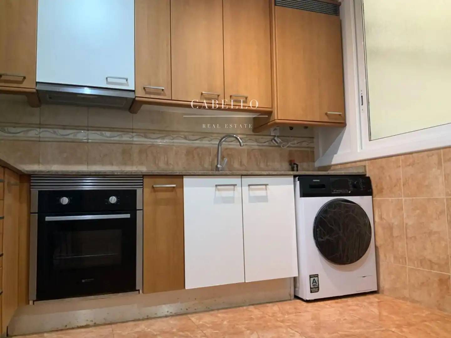 Kitchen of Flat for sale in Terrassa  with Oven