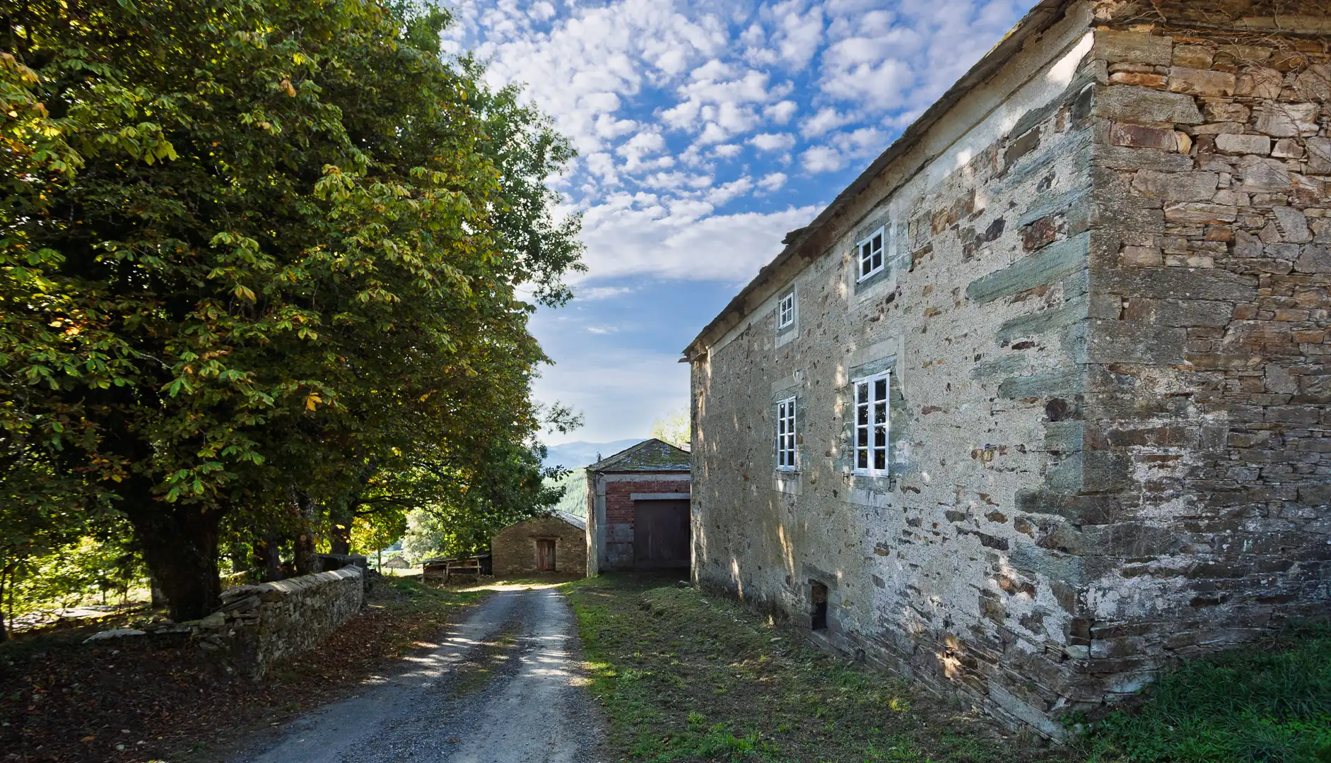 Vista exterior de Finca rústica en venta en A Fonsagrada  con Amueblado
