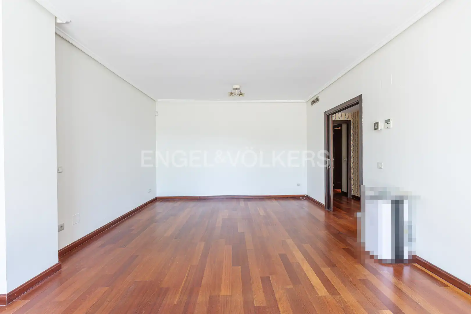 Sala d'estar de Pis de lloguer en Las Rozas de Madrid amb Aire condicionat, Calefacció i Jardí privat