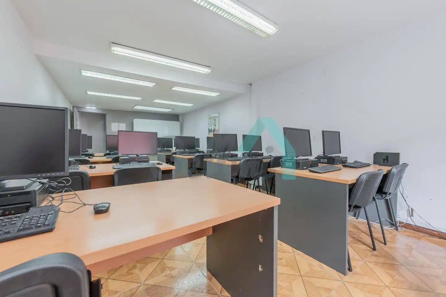 Büro mit Aufzug zur Miete in Uría, imagen 36