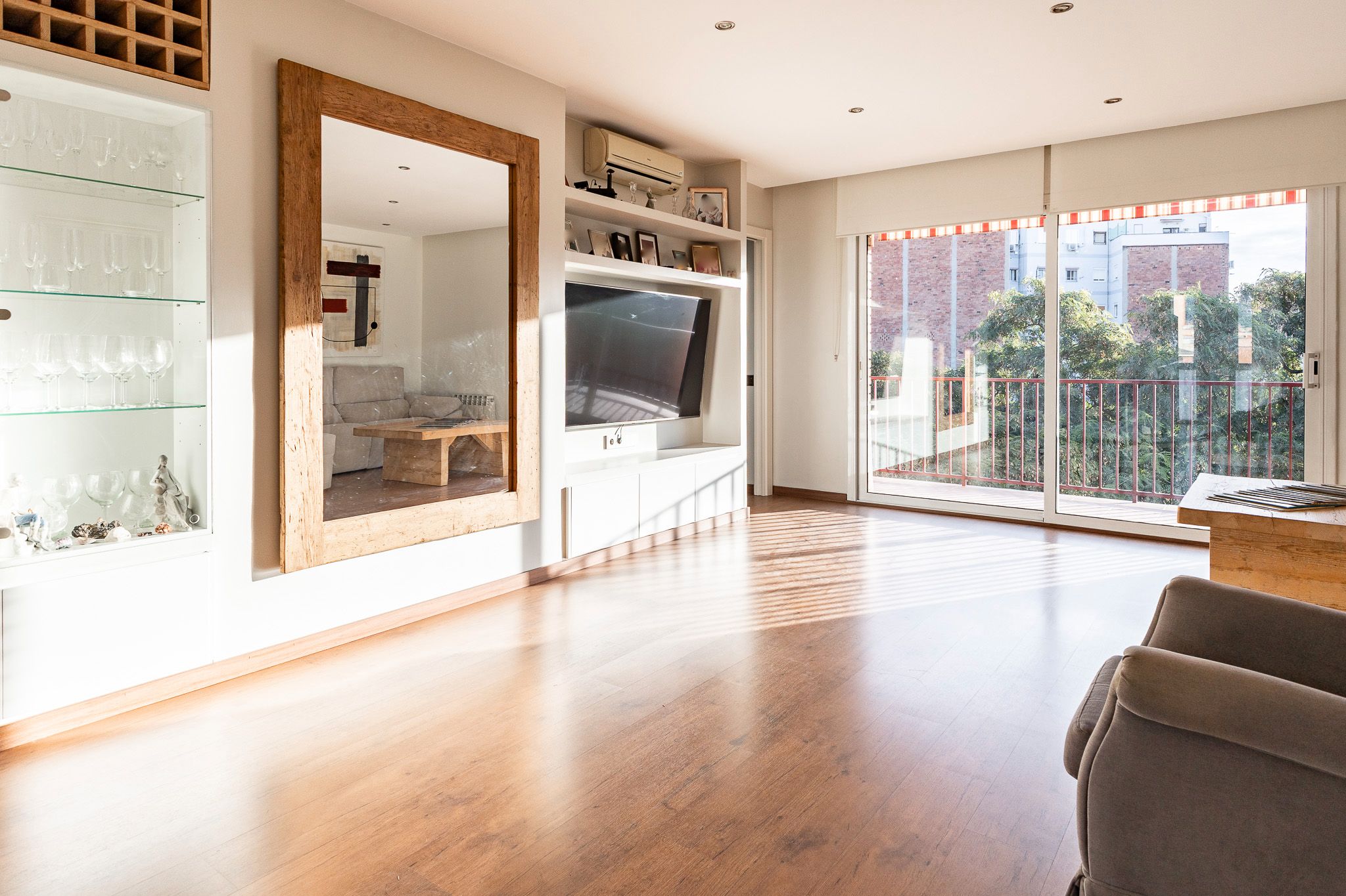 Sala d'estar de Àtic en venda en  Barcelona Capital amb Aire condicionat, Calefacció i Parquet