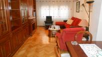 Living room of Flat to rent in  Madrid Capital  with Air Conditioner, Parquet flooring and Storage room